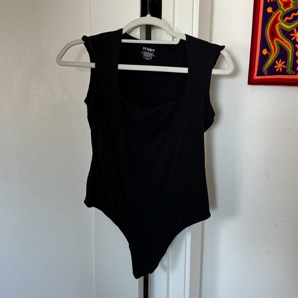 PUMIEY top - Picture 1 of 2